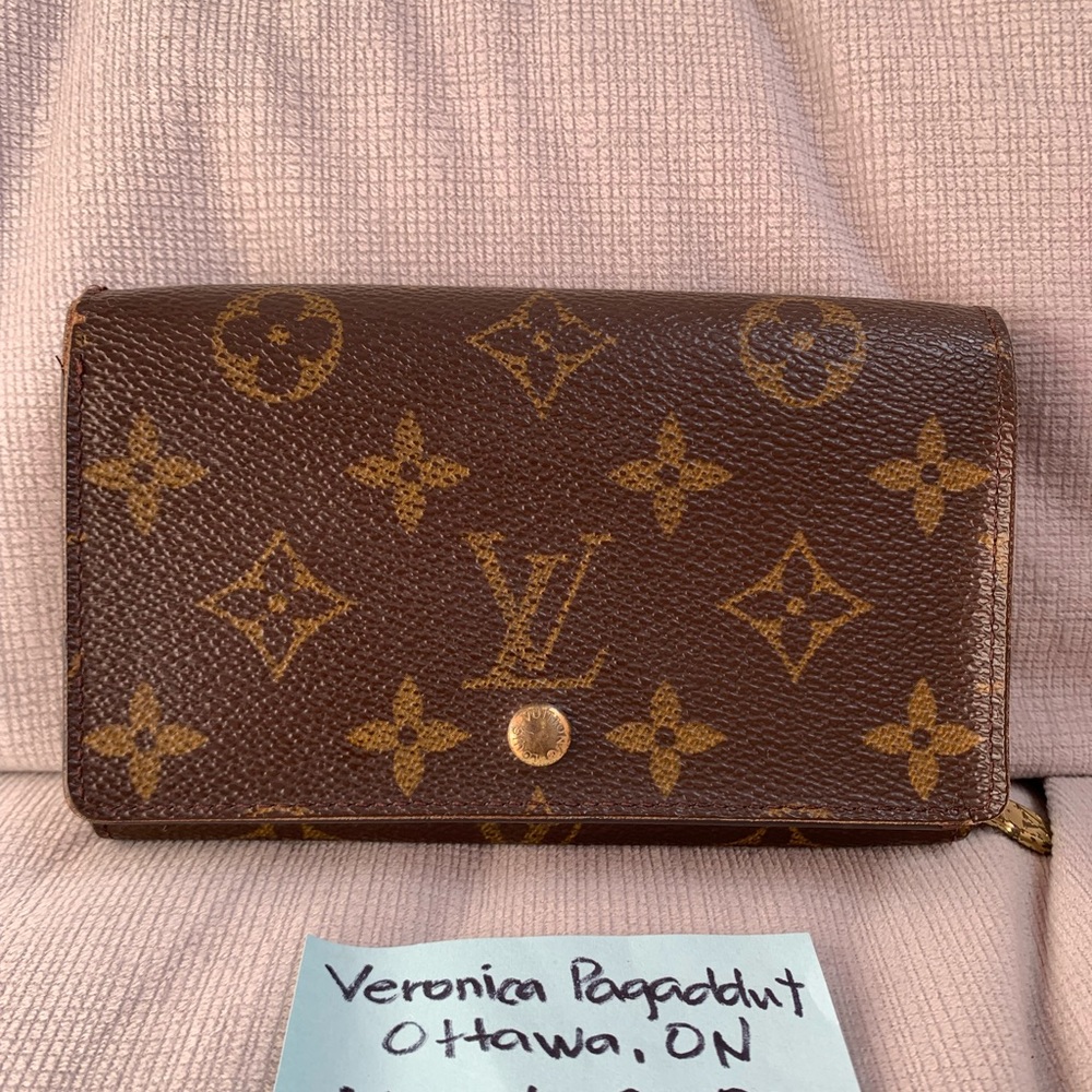 Authentic Louis Vuitton Monogram Tresor Bifold Wallet